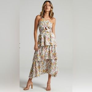 *NEW WITH TAGS* one shoulder tiered floral midi dress